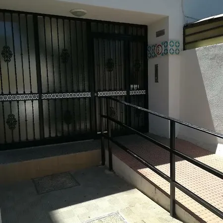 Homestay En Casa Particular *