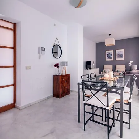 Aparbel Mendez Nunez Junto Al Ayuntamiento Apartment *