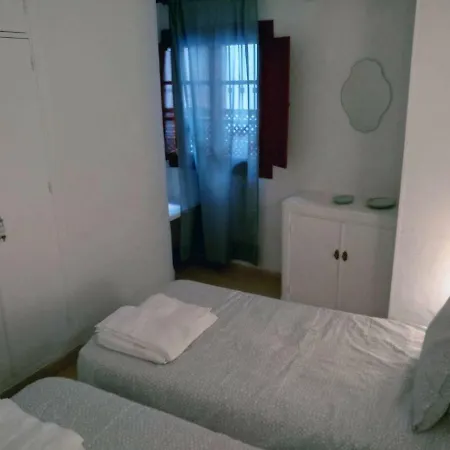 Centro Sevilla, El Arenal Apartment *