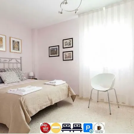 Jardin De Santa Paula Apartment Seville