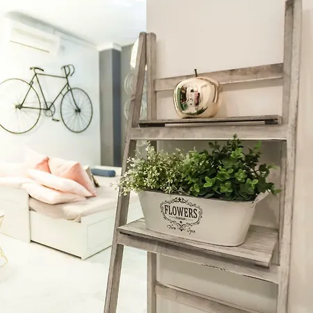 Dos De Mayo Loft By Valcambre *