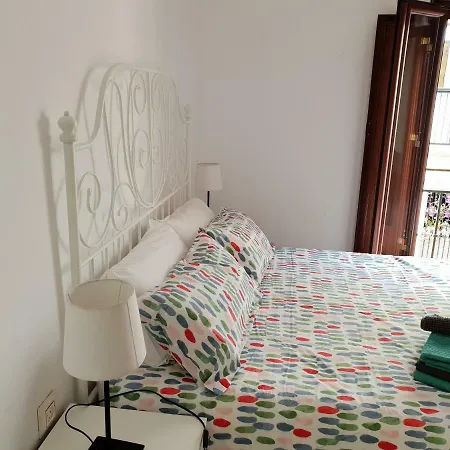 Hispalis San Luis Apartment Seville