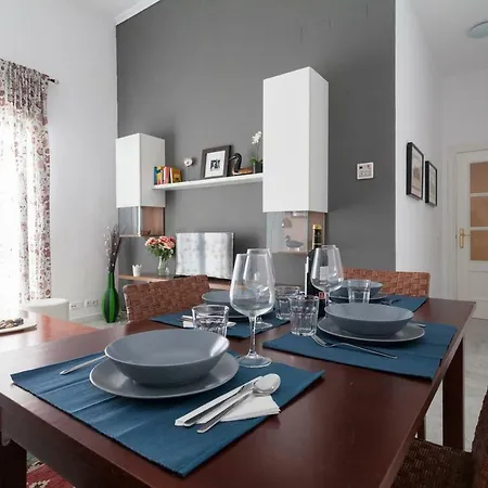 Go To Cathedral Apartment