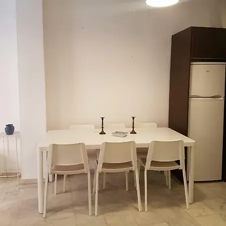 Centro Santa Rufina Apartment