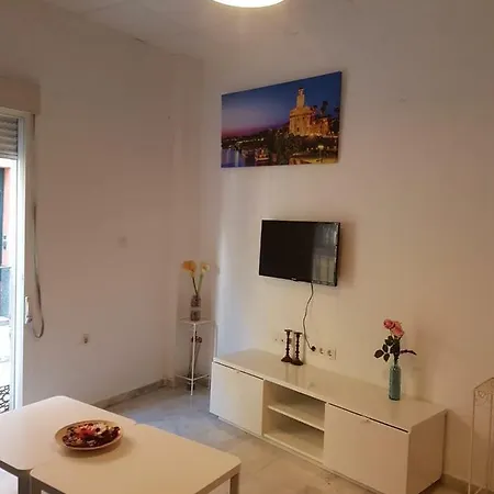 Centro Santa Rufina Apartment Seville