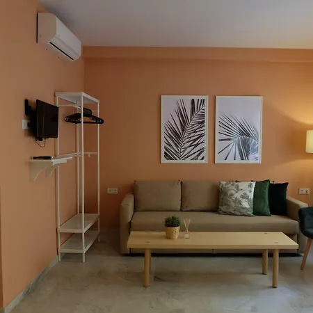 The River Townhouse Pink * Seville