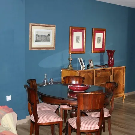 Calle Martinez Montanes, 19 Habitación en casa particular *
