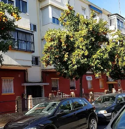 Nervion Piso Con Patio Apartment *
