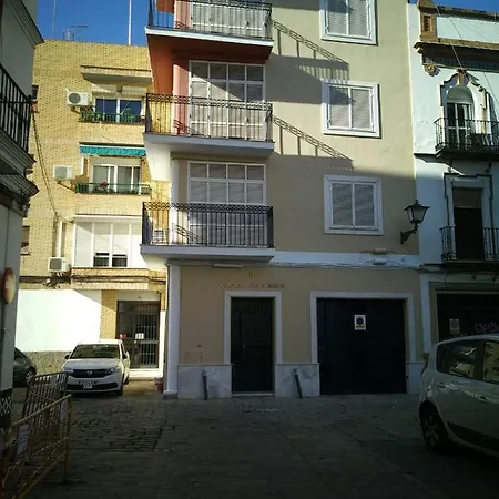 Triana Ruiseñor Sevilla
