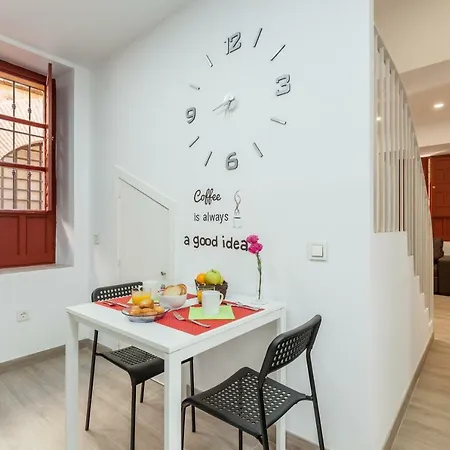 Centro, 3bd Y 2ba, 1min Catedral, Duplex De Lujo Apartment *