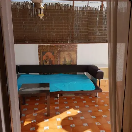 Atico En Triana Con Terraza 36m2 Y Jacuzzi Seville