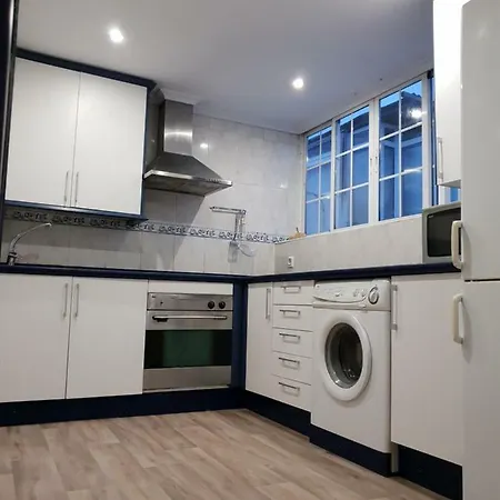 Atico En Triana Con Terraza 36m2 Y Jacuzzi Apartment *