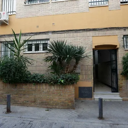 Brand New Charming Next To The River Apartment Seville