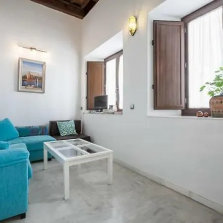 Bustos Tavera Apartamento *