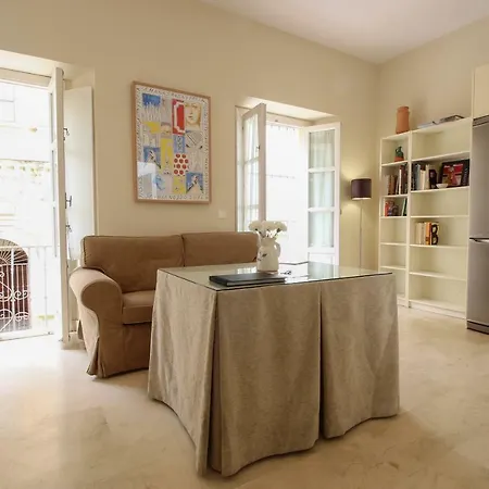 Centro San Luis Apartment Seville