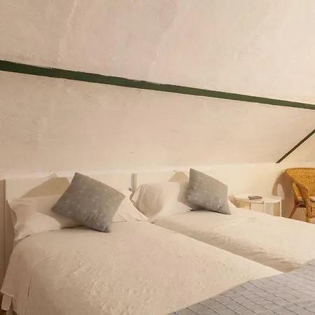 Villa Elvira, Exclusive Pool And Gardens In The Heart Of Sevilla