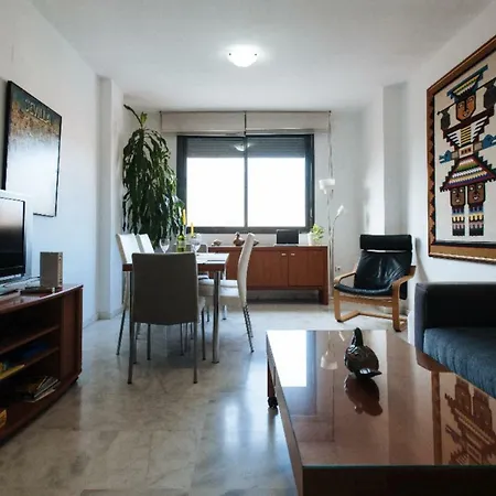 The Hostelito! Free Parking Apartment Seville