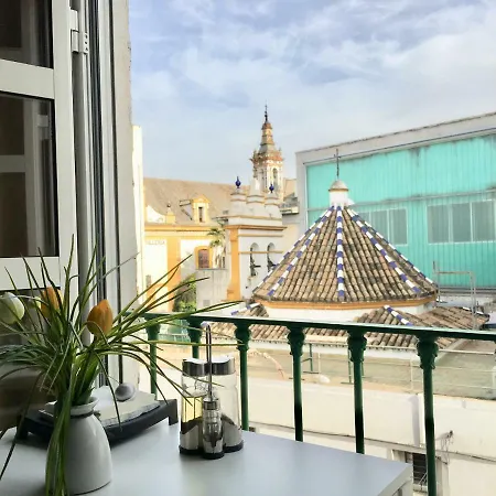 Guest house La Maestranza *