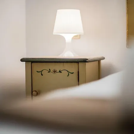 Alameda's Pearl With Parking Apartment Seville