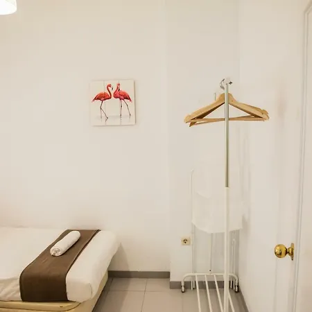 Apartment Alameda's Pearl With Parking Seville