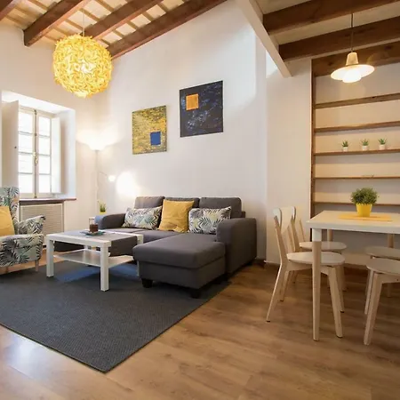 Corral Casa Grande Oasis * Seville