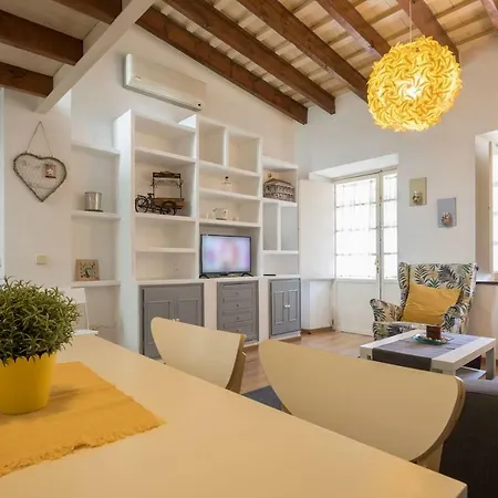 Corral Casa Grande Oasis Apartment Seville