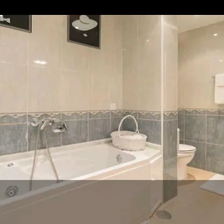 13 Calle San Jacinto Apartment *