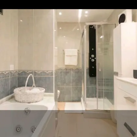 Apartment 13 Calle San Jacinto Seville
