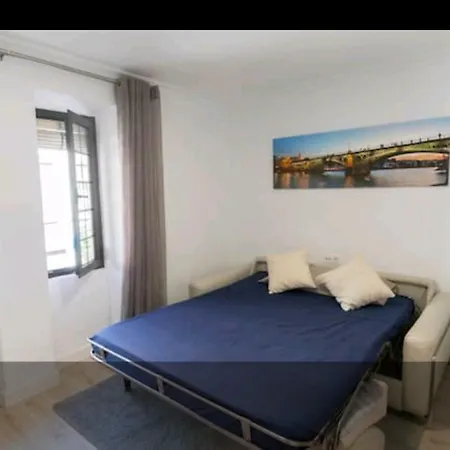 13 Calle San Jacinto Seville