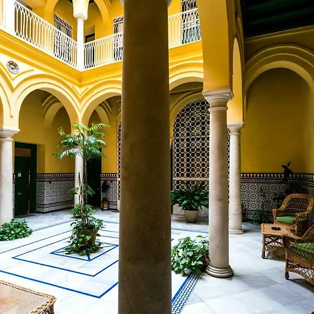 Apartment Holidays Isbilia Centro By Valcambre Seville