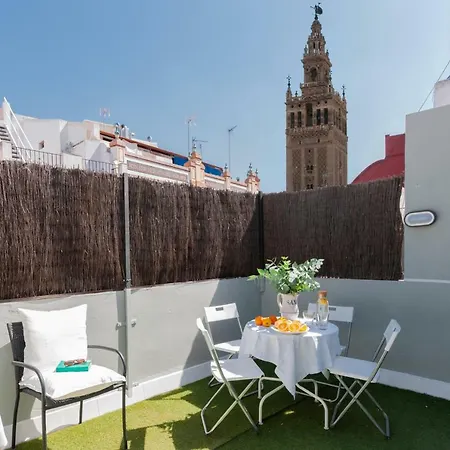Casa Giralda Centro Apartment *
