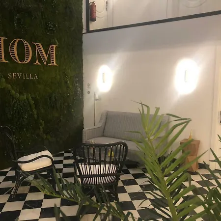 Hom * Seville