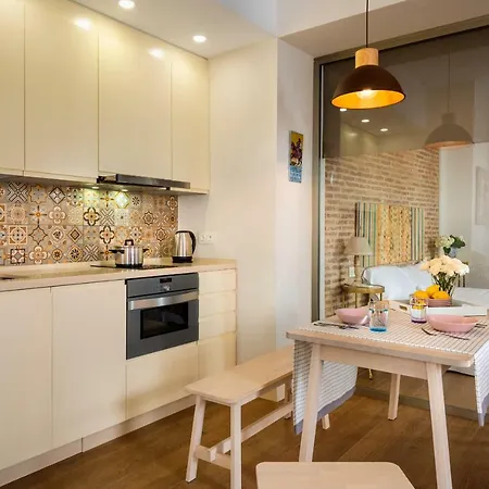 Apartment Misterhost Triana Patio De Flores