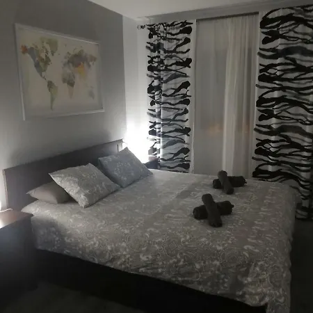Brand New Charming Next To The River Apartment Seville