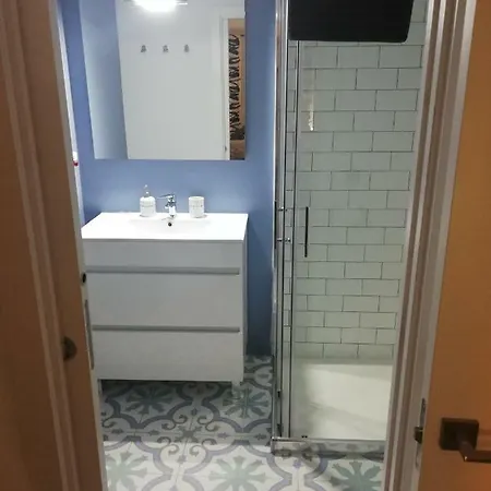 Brand New Charming Next To The River Apartment *