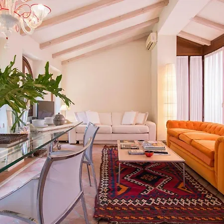 Apartment Oriental Gardens Views 2 Pax