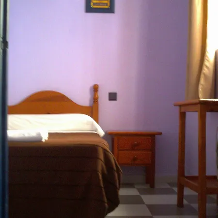 Lisdos Hotel *