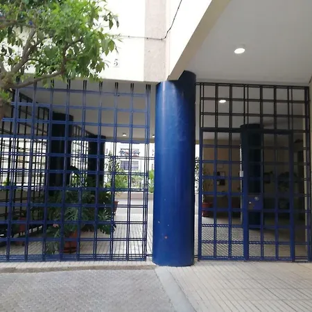 Zona Palacio De Duenas Y Setas * Seville