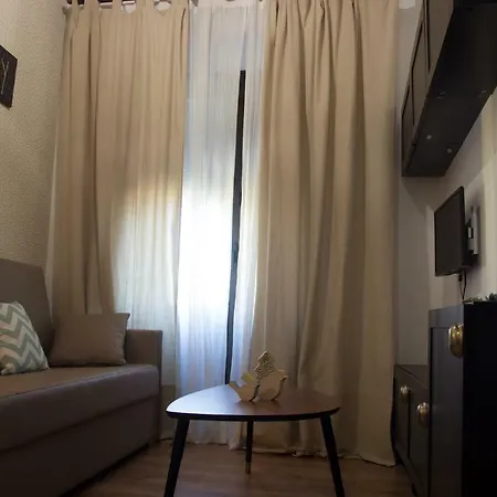 Macarena I Hsh Apartment
