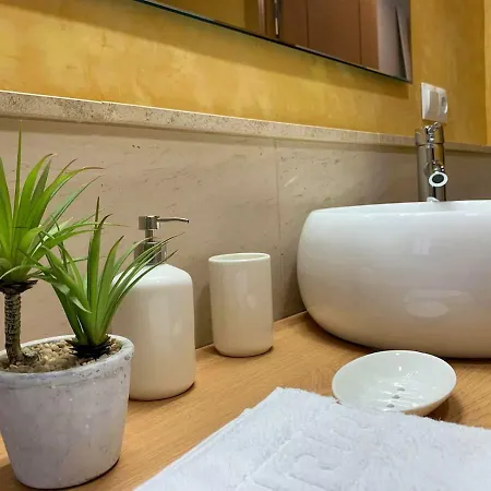 Luz Y Tranquilidad En El Casco Historico - Parking Gratis Apartment Seville