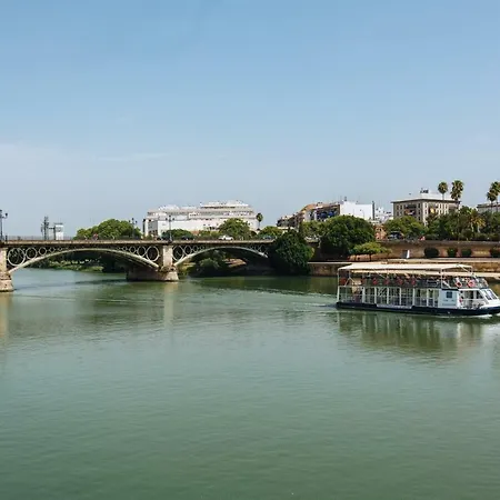 Rocio 17 Luxury Duplex With Shared-patio * Seville