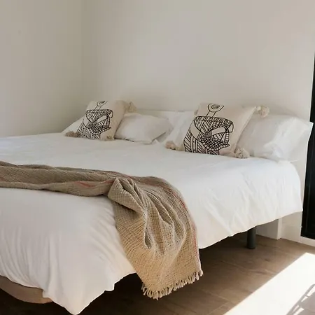 Gotoseville Gerona Apartment