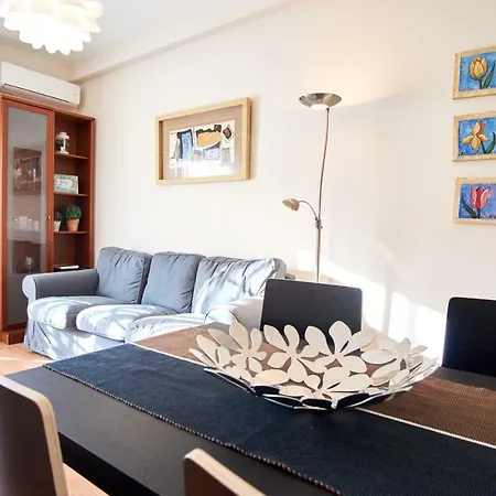 Apartment Resolana Walls Seville