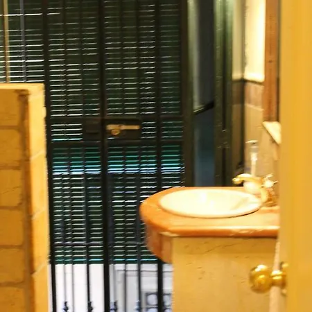 Apartamento San Isidoro, 5 Apartment *