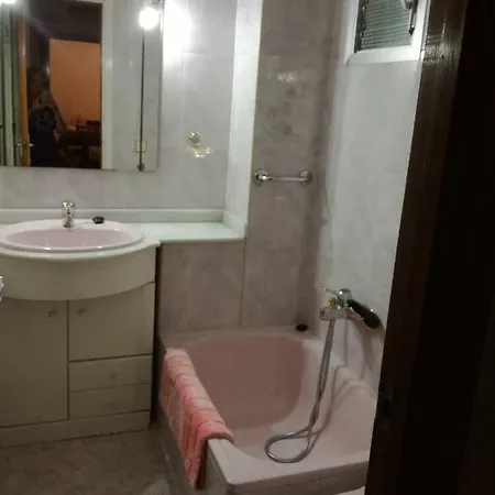 Vivienda Completa En * Sevilla