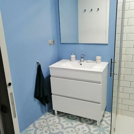 Brand New Charming Next To The River Apartment Seville