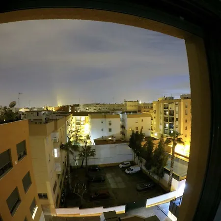 The Hostelito! Free Parking Apartment *