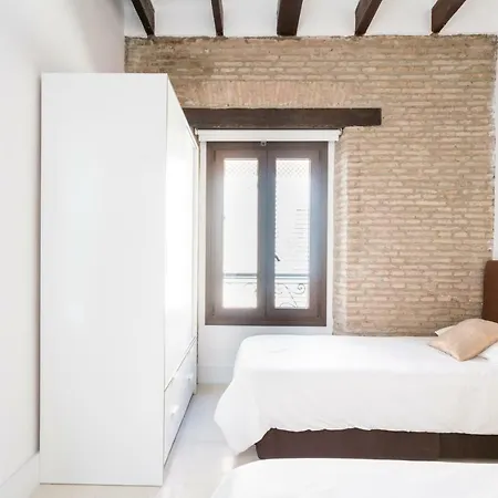 Almazen Apartamentos, Arrayan 23 * Seville