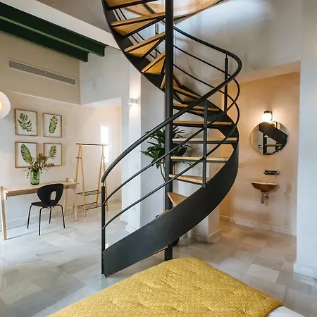 Rocio 17 Luxury Duplex With Shared-patio *