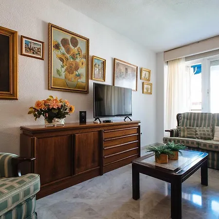 Apartment Luminoso Piso Nervion Seville